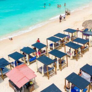 playa cristal beach