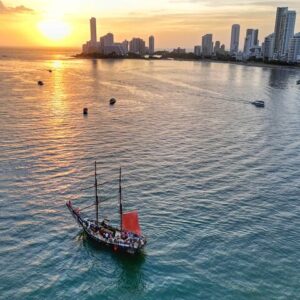 tour bahia barco pirata